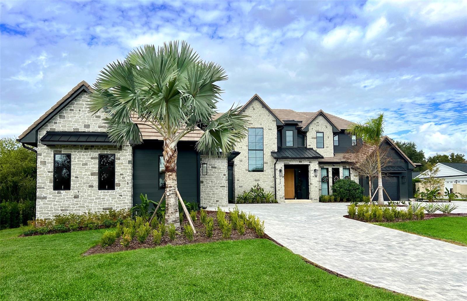 listing main picture