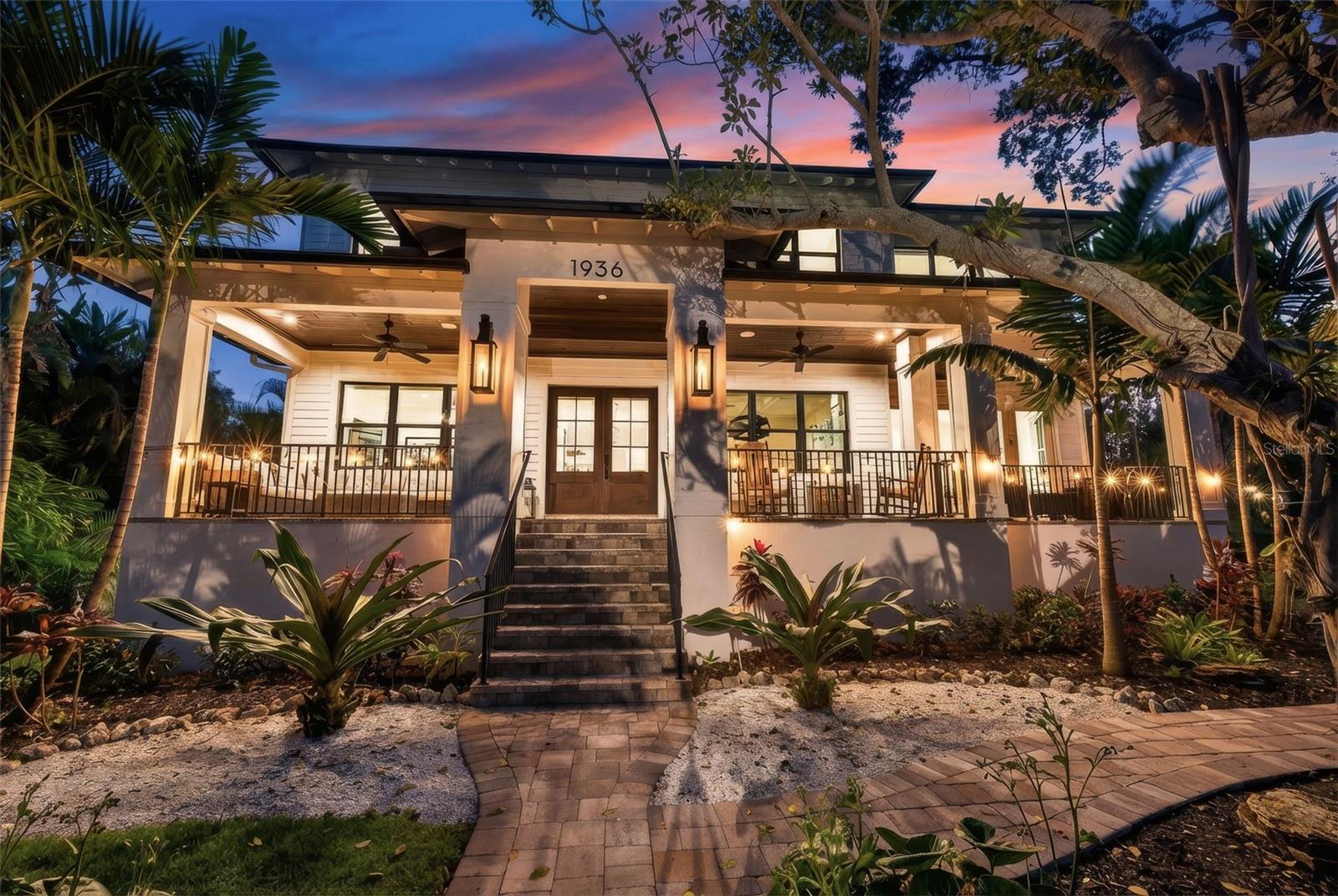 listing main picture