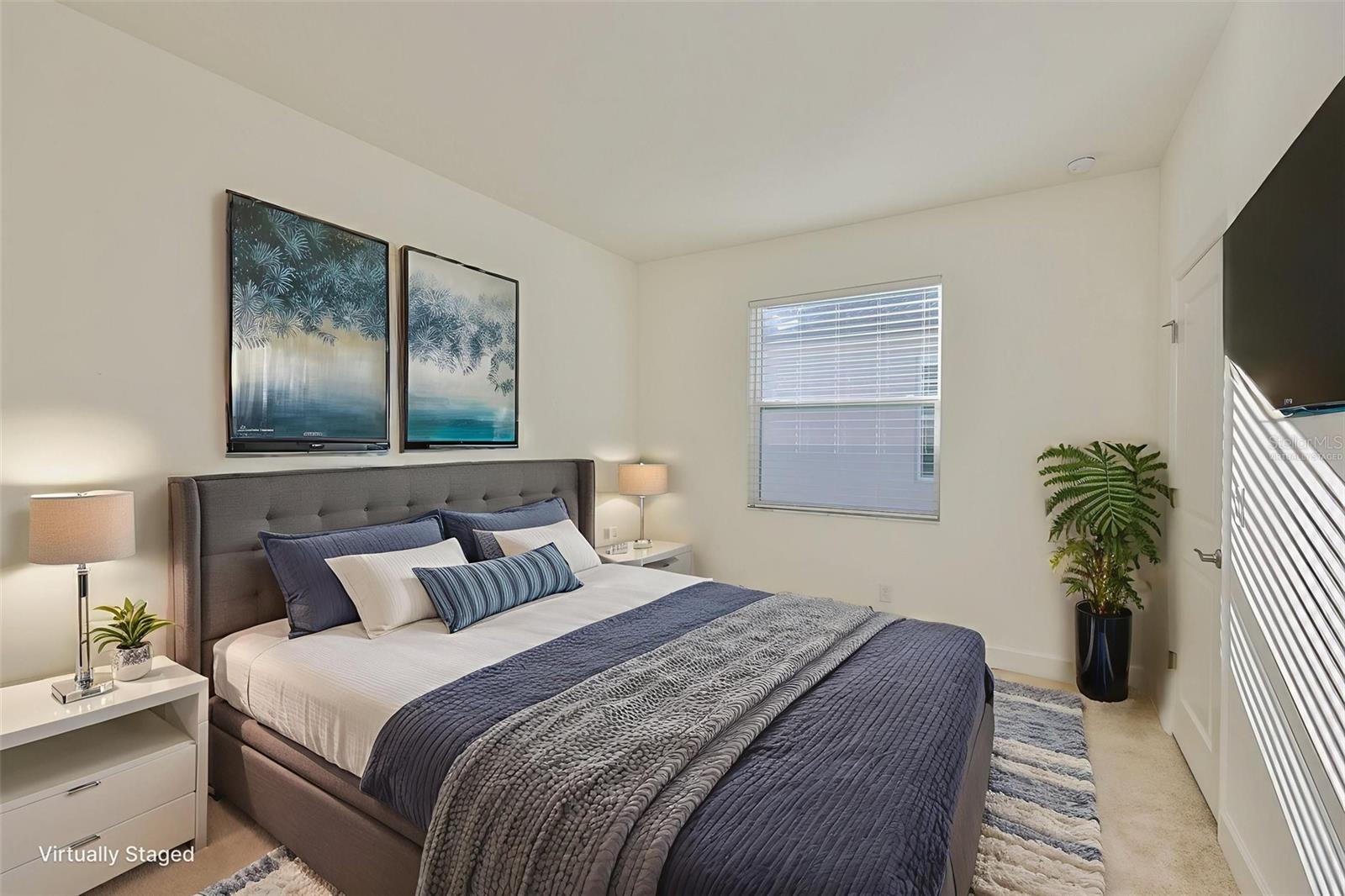 listing main picture