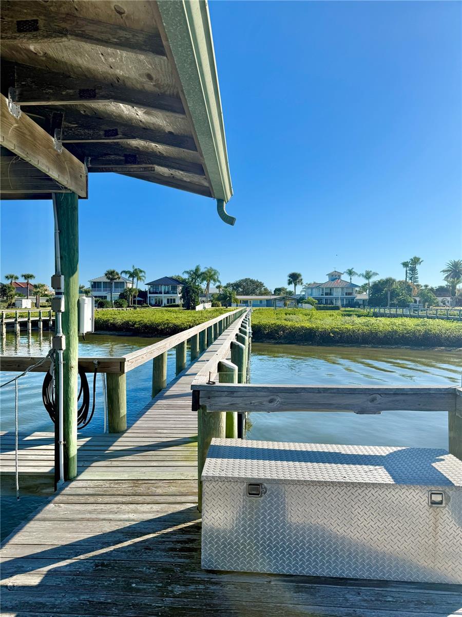 listing main picture