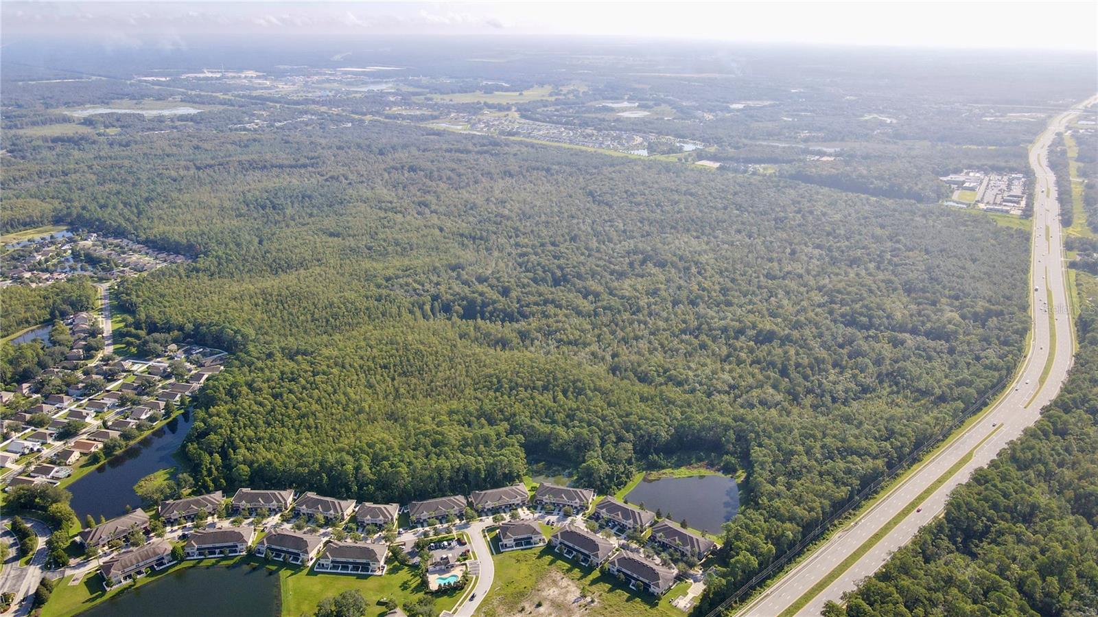 listing main picture