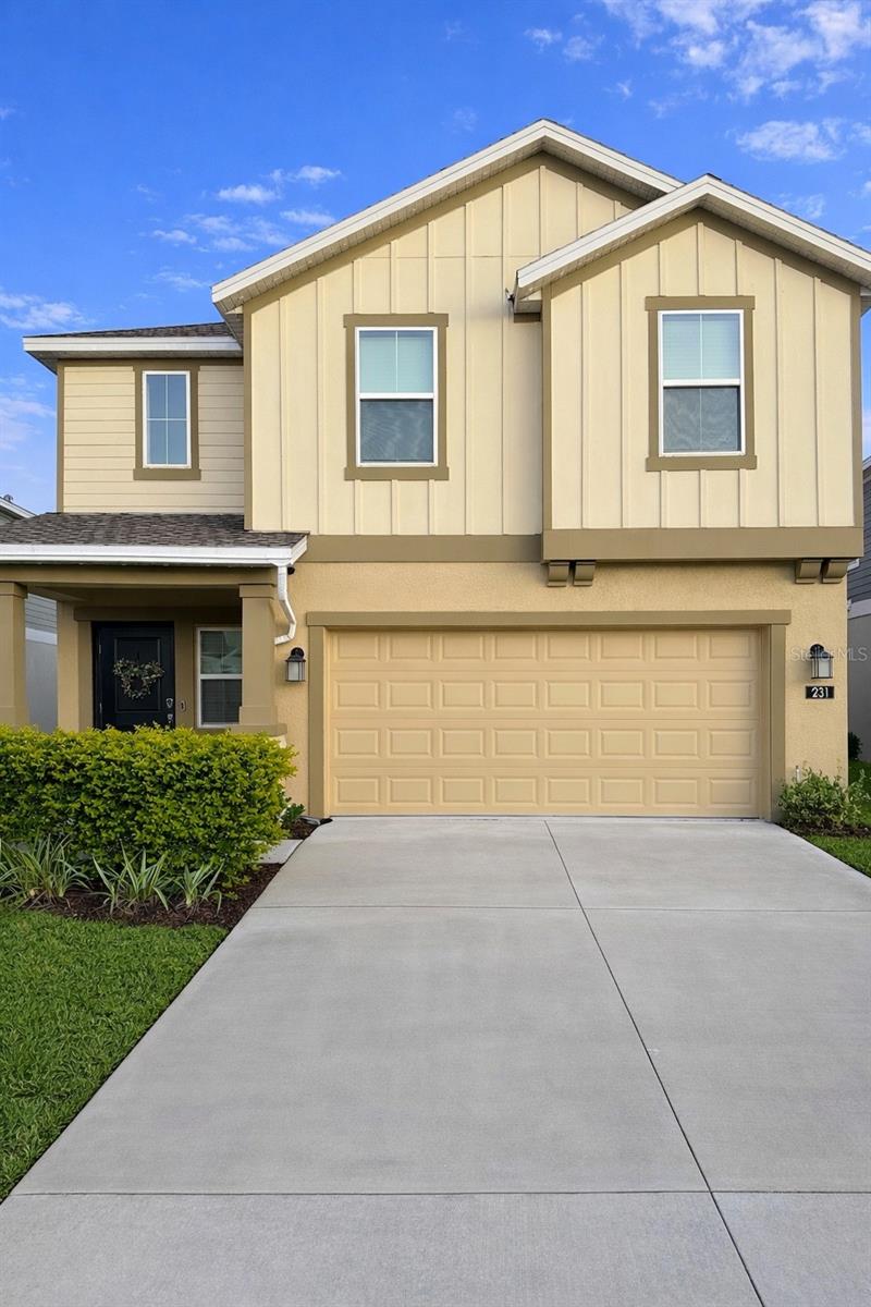 listing main picture