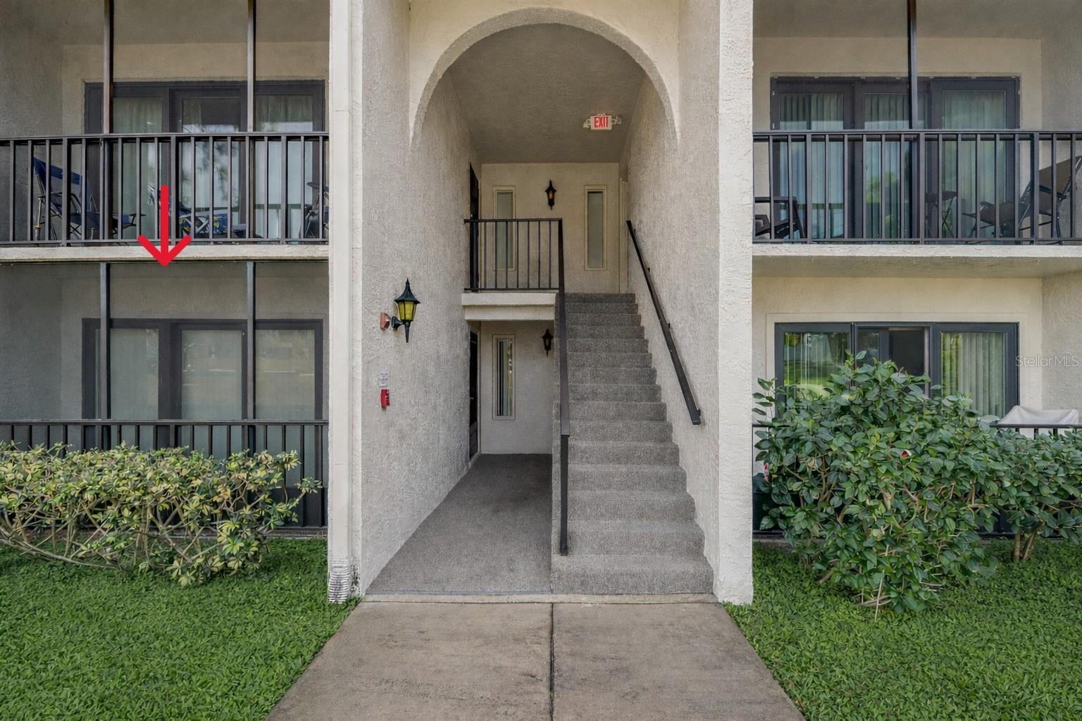 listing main picture