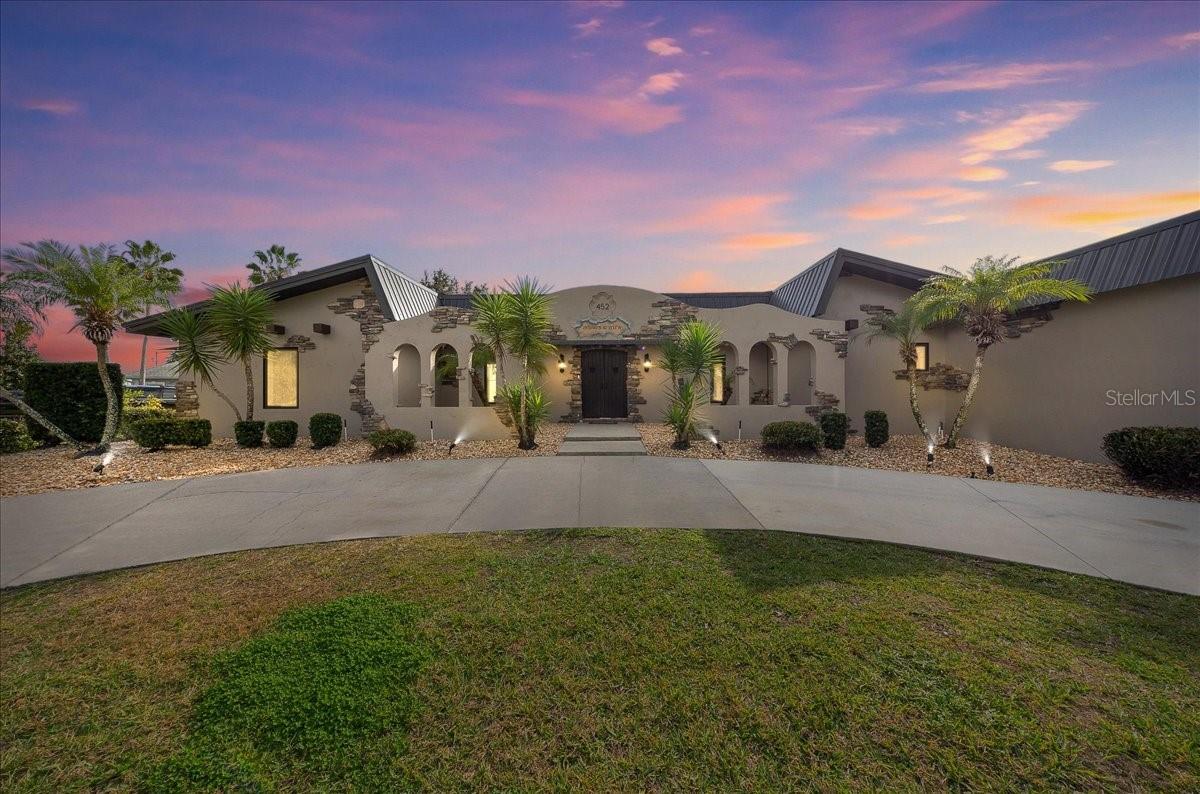 listing main picture