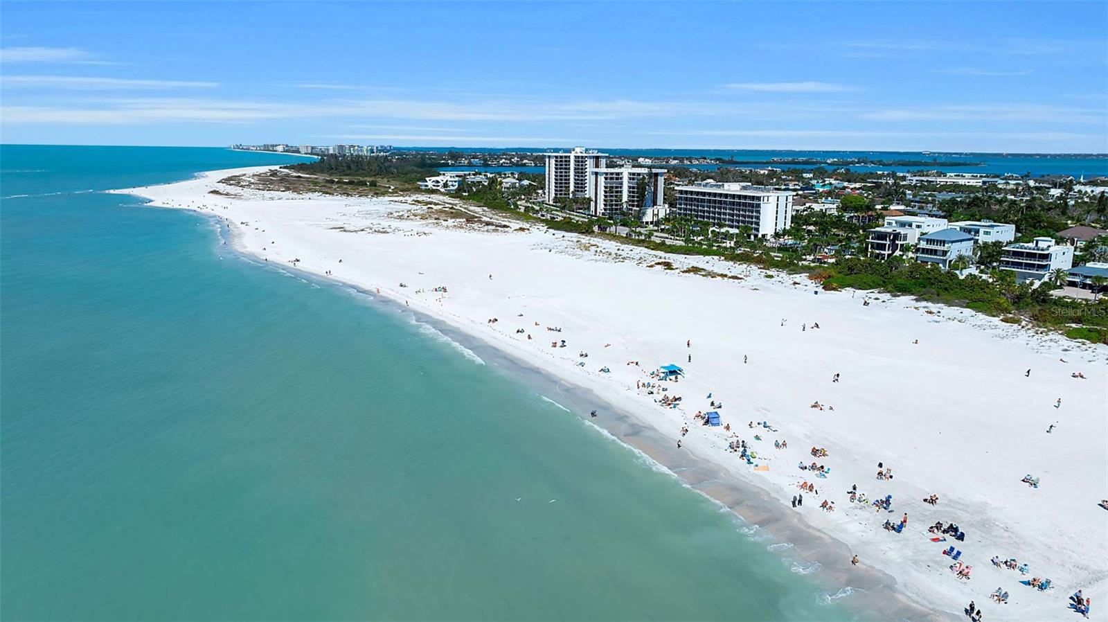 listing main picture