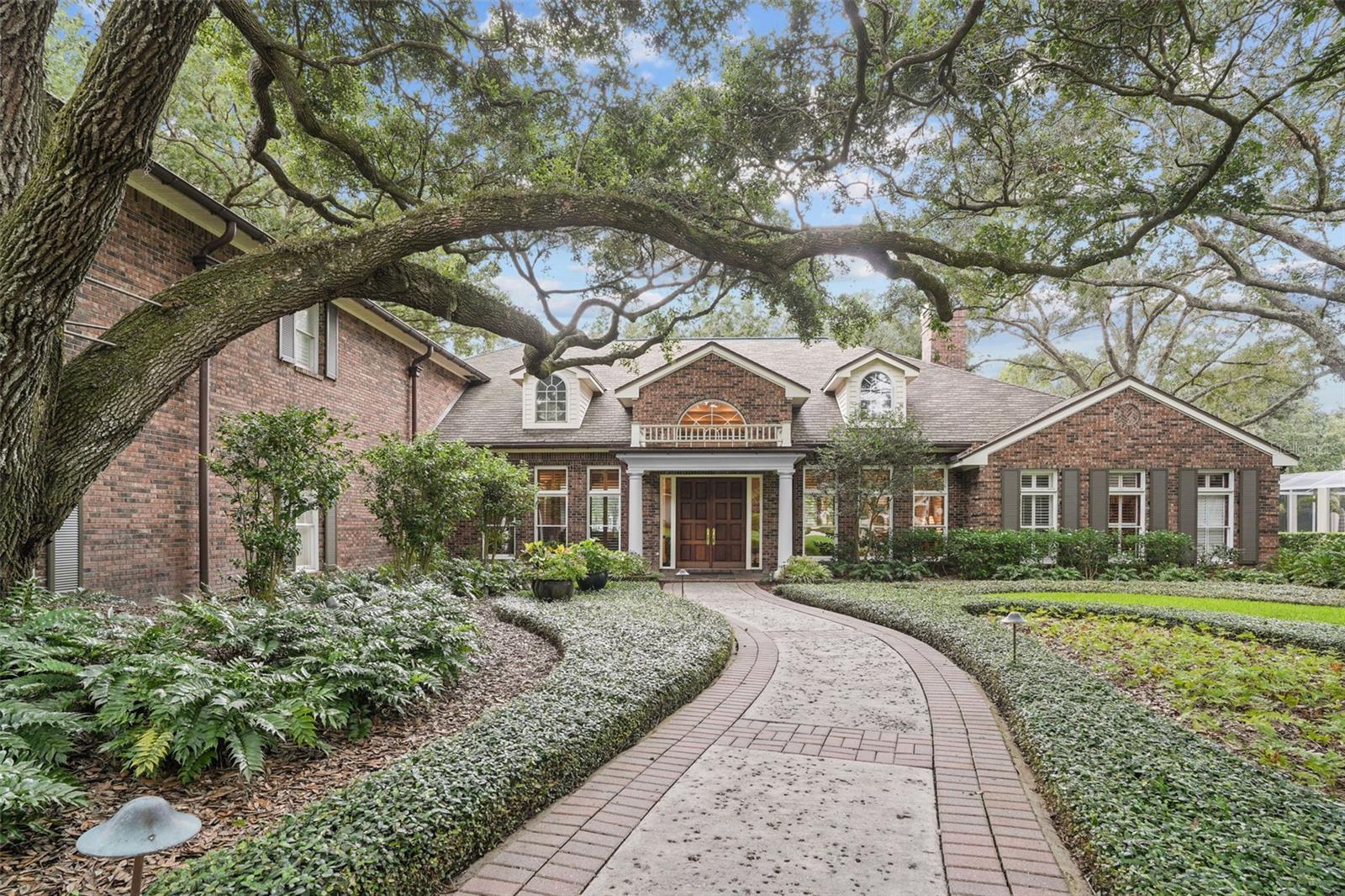 listing main picture