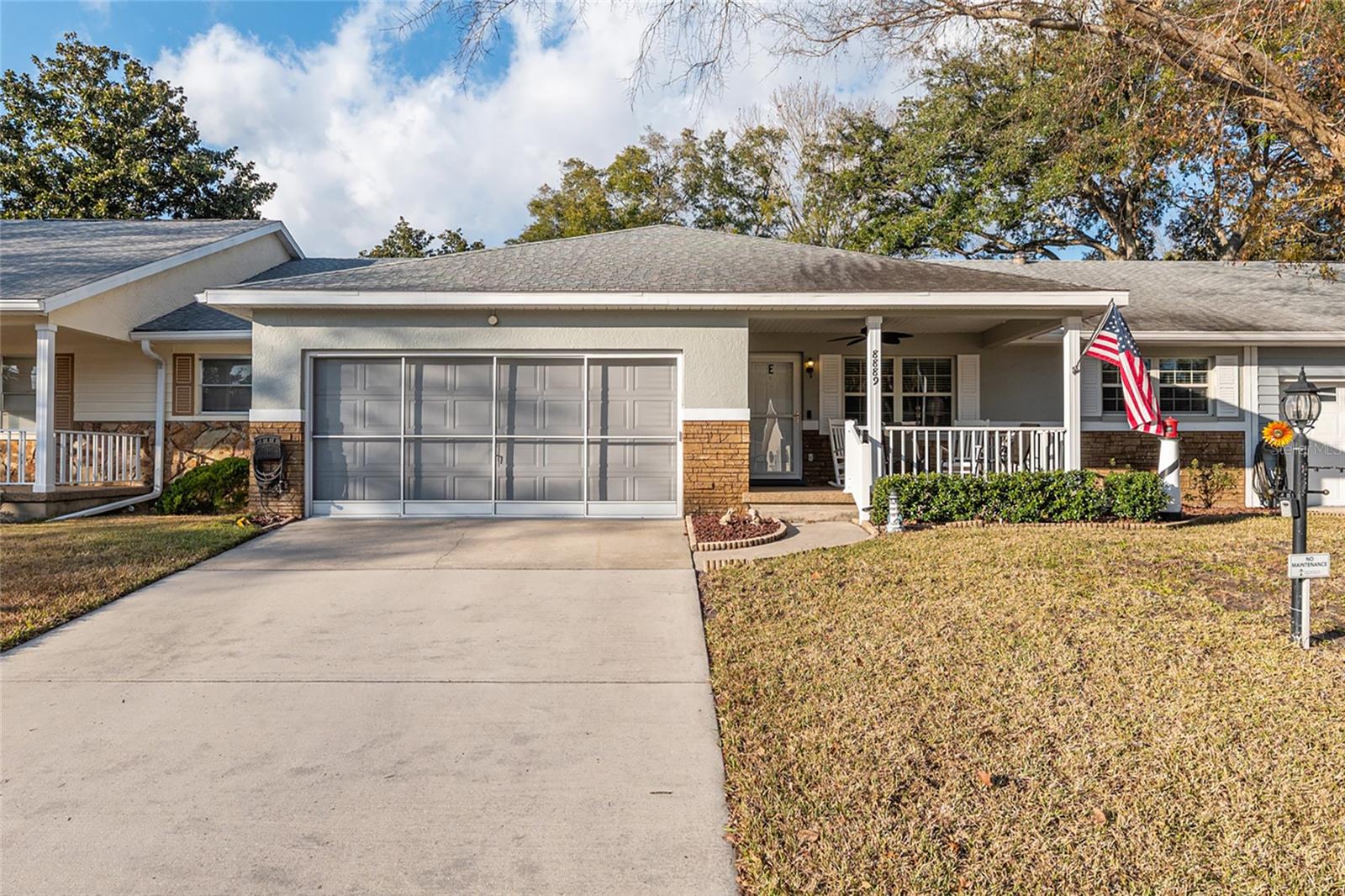 listing main picture