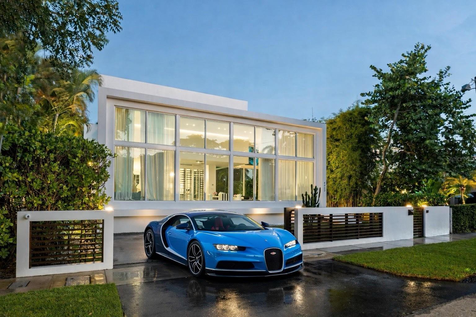 listing main picture