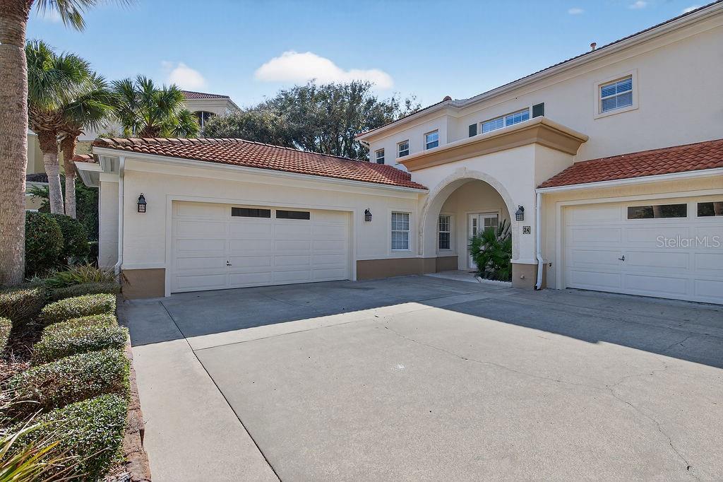 listing main picture