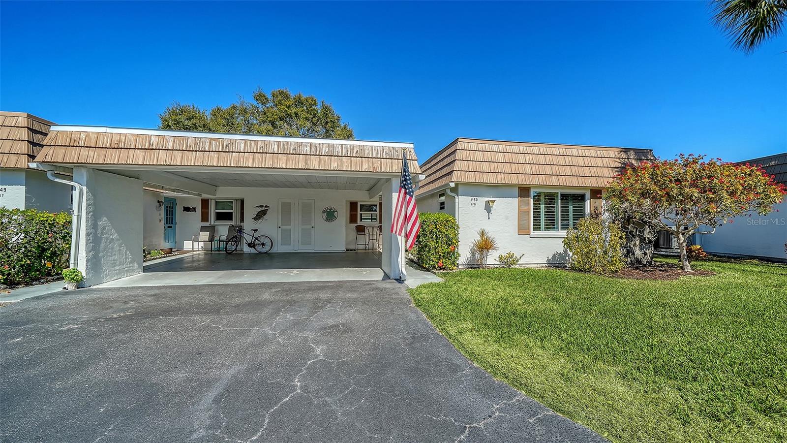 listing main picture