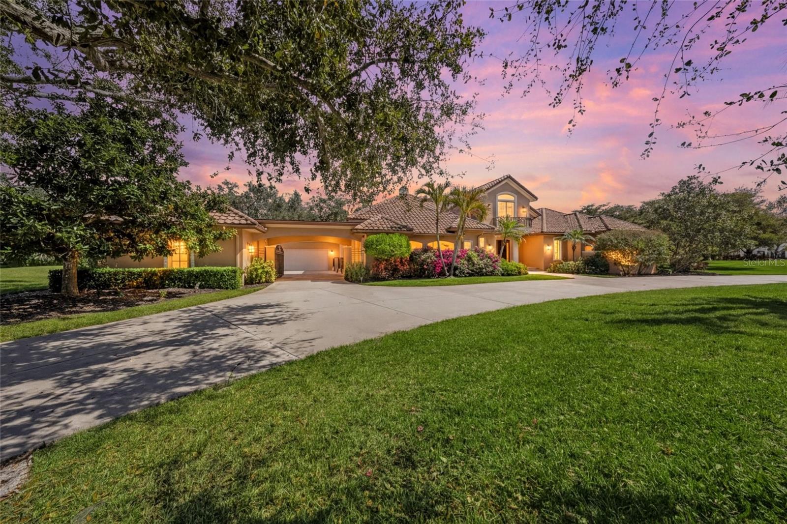 listing main picture