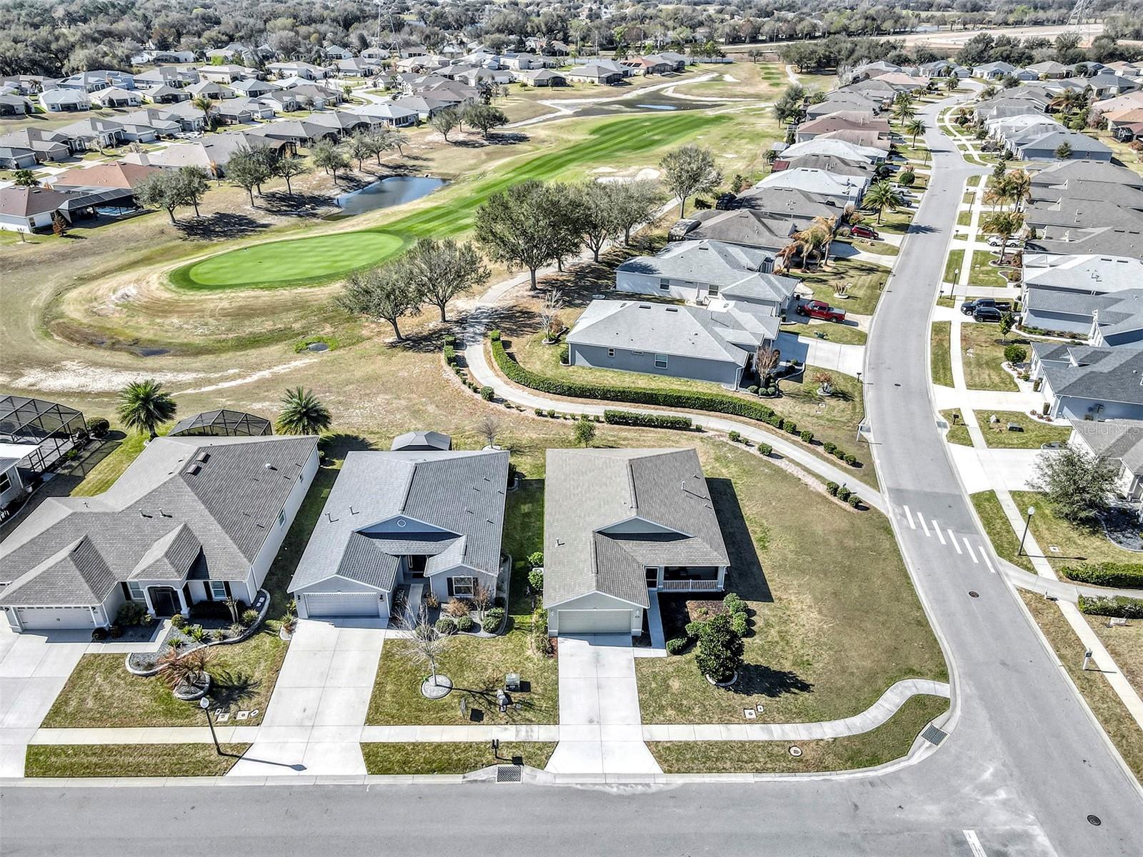 listing main picture