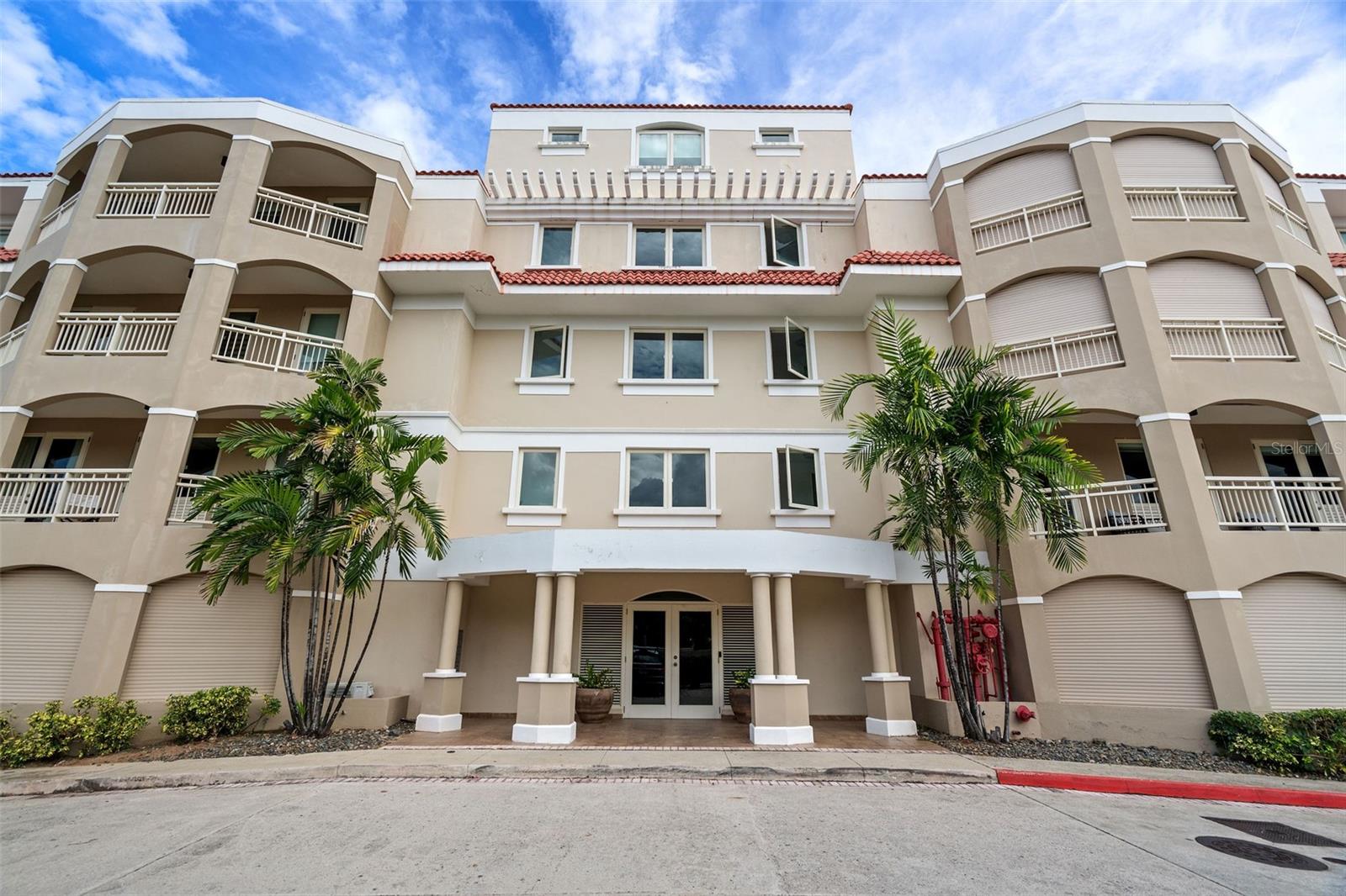 listing main picture