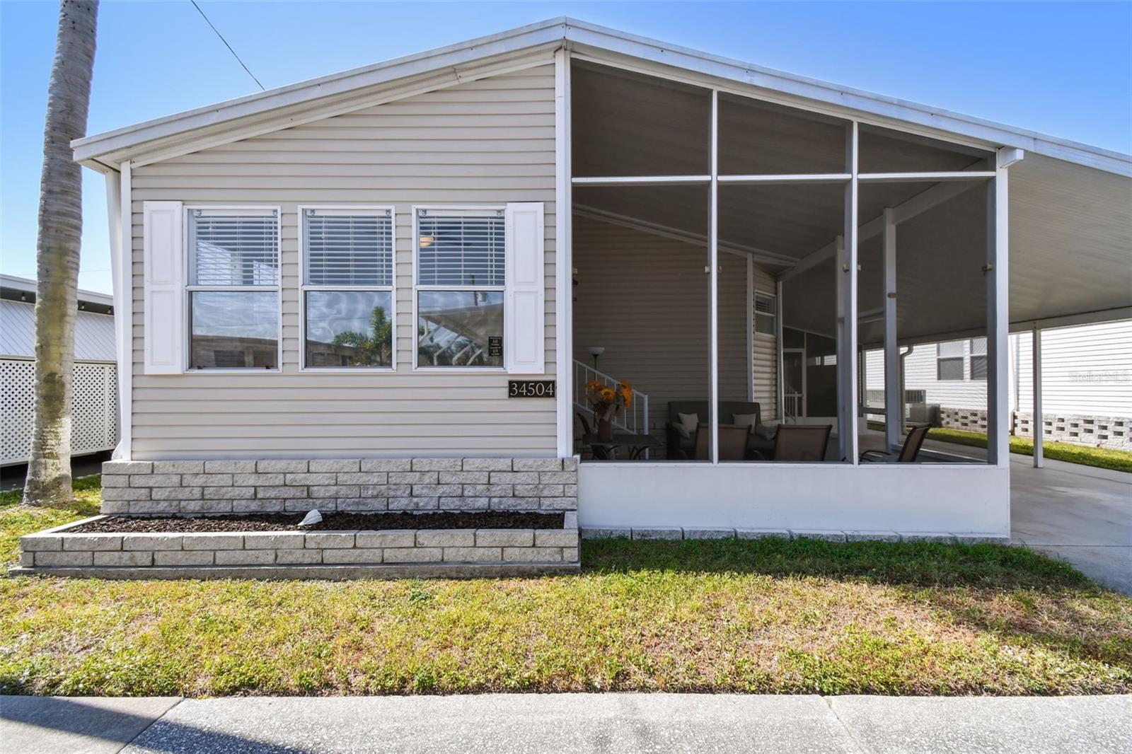 listing main picture