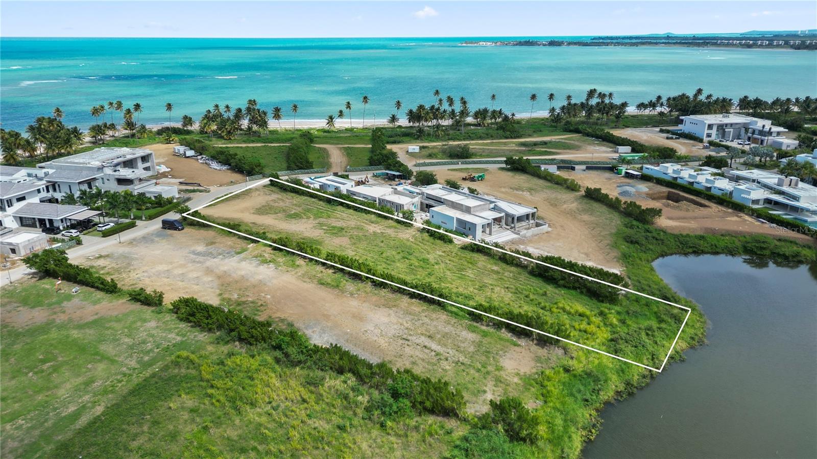 listing main picture