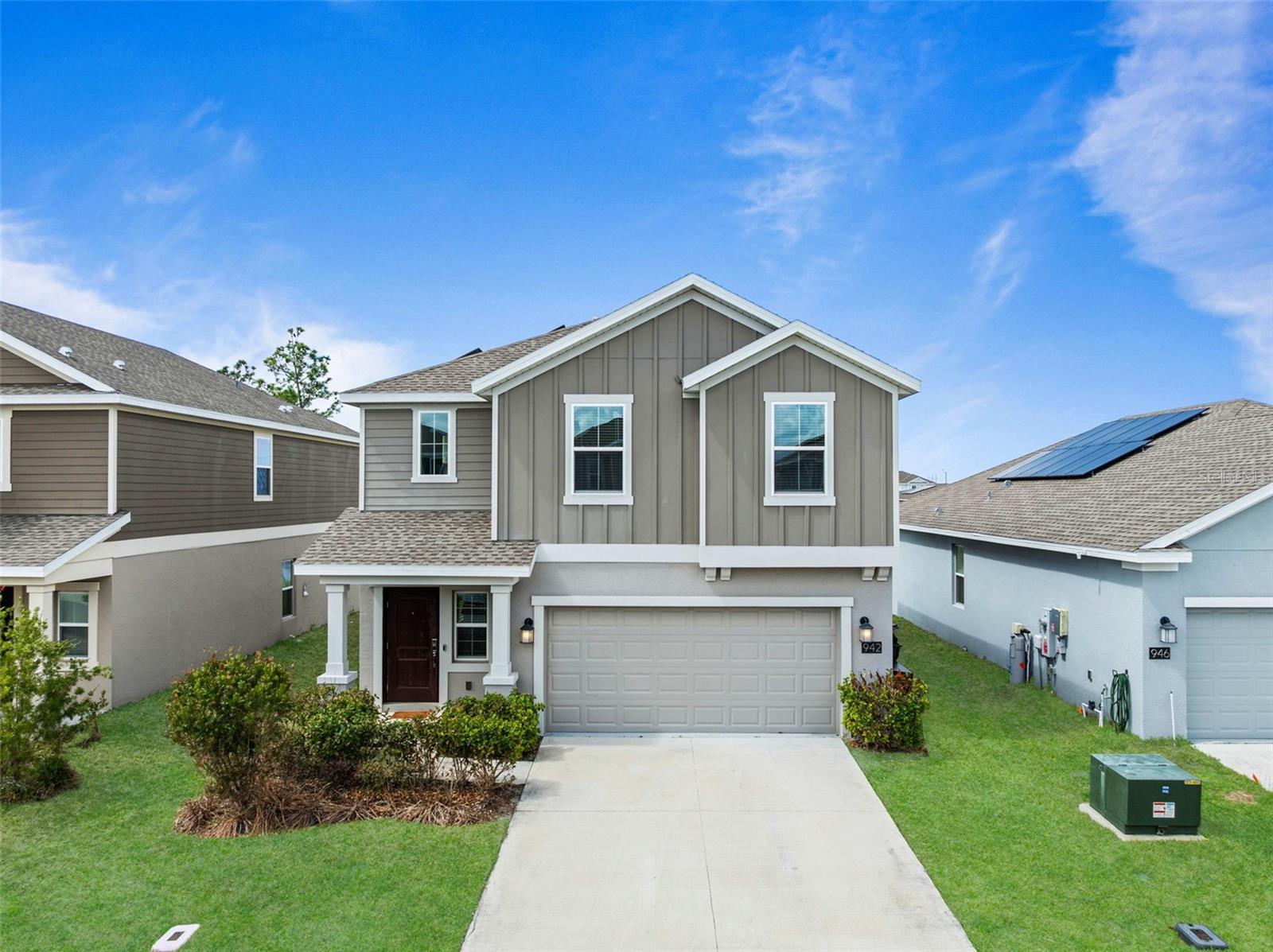 listing main picture