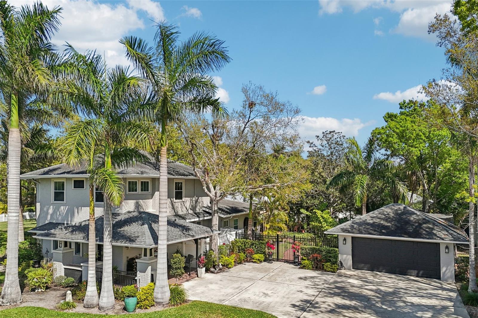 listing main picture