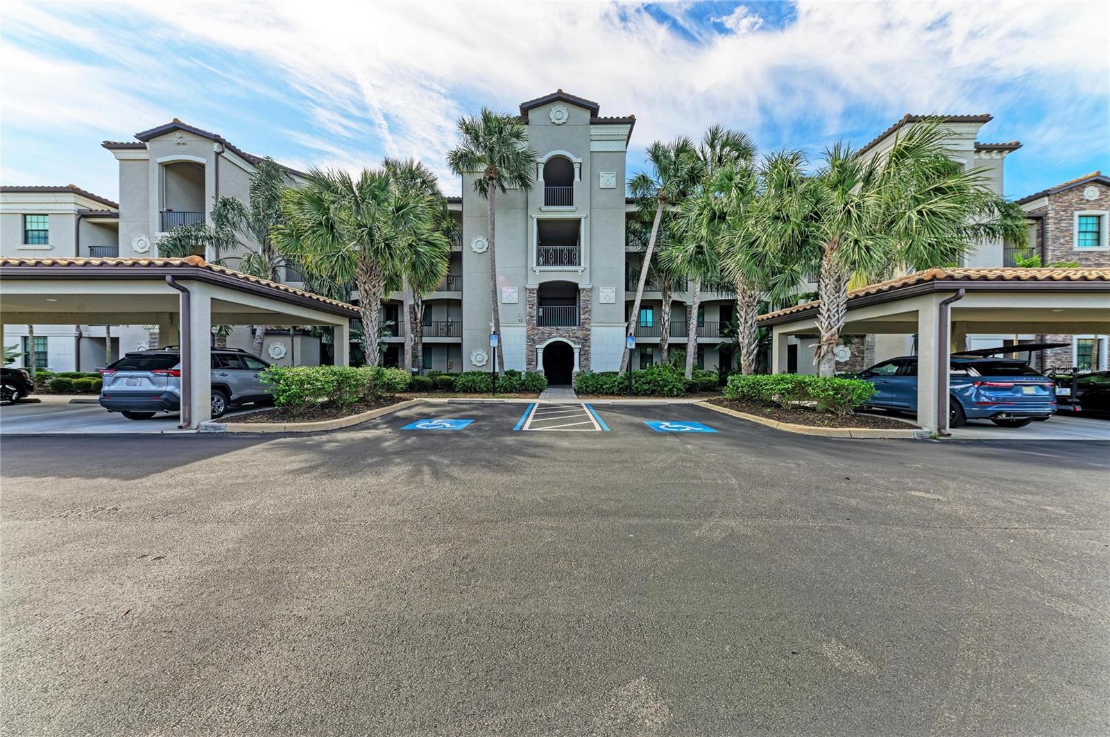 listing main picture