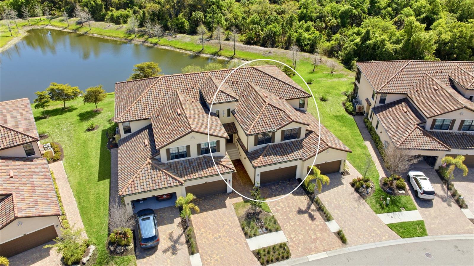 listing main picture