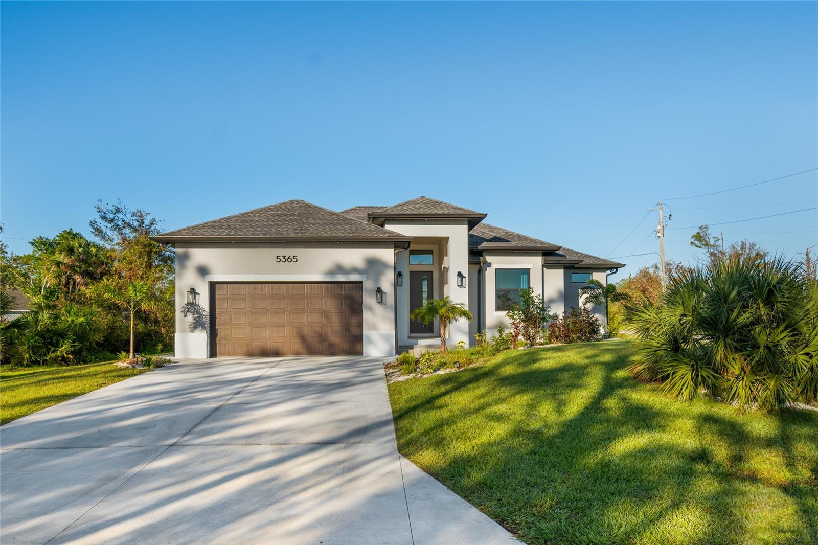 listing main picture