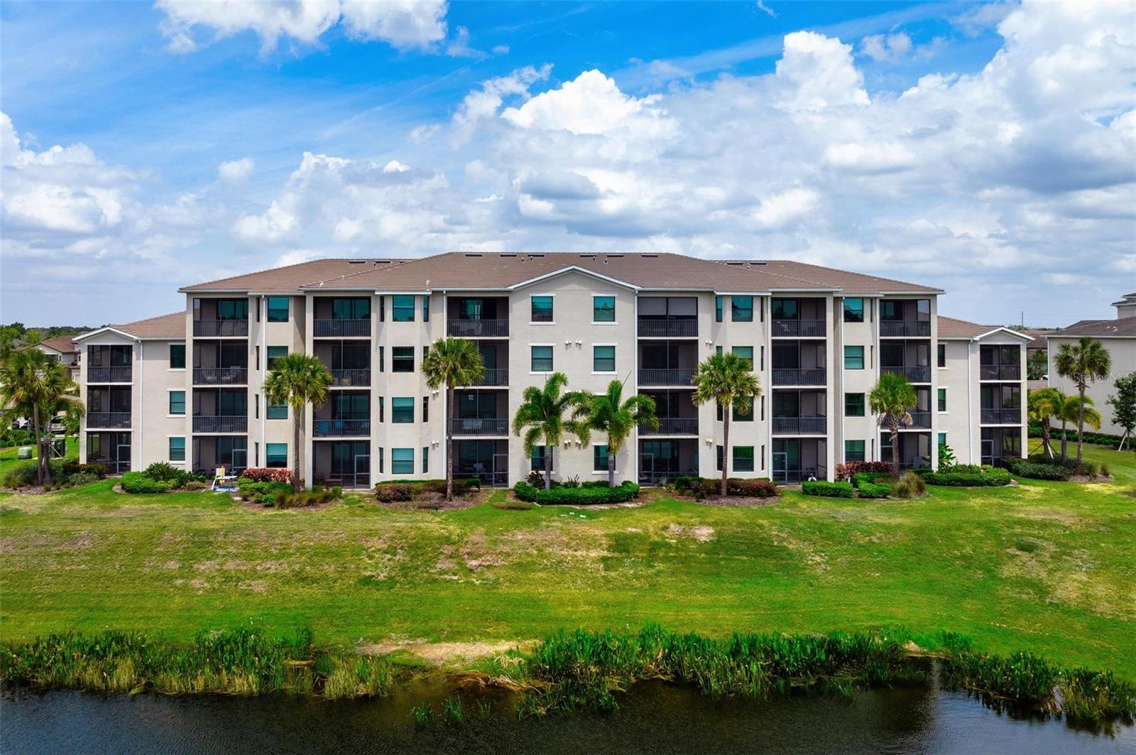 listing main picture