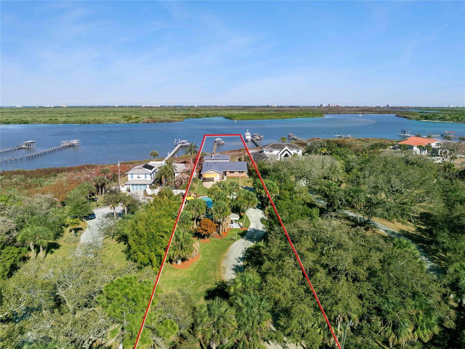 listing main picture