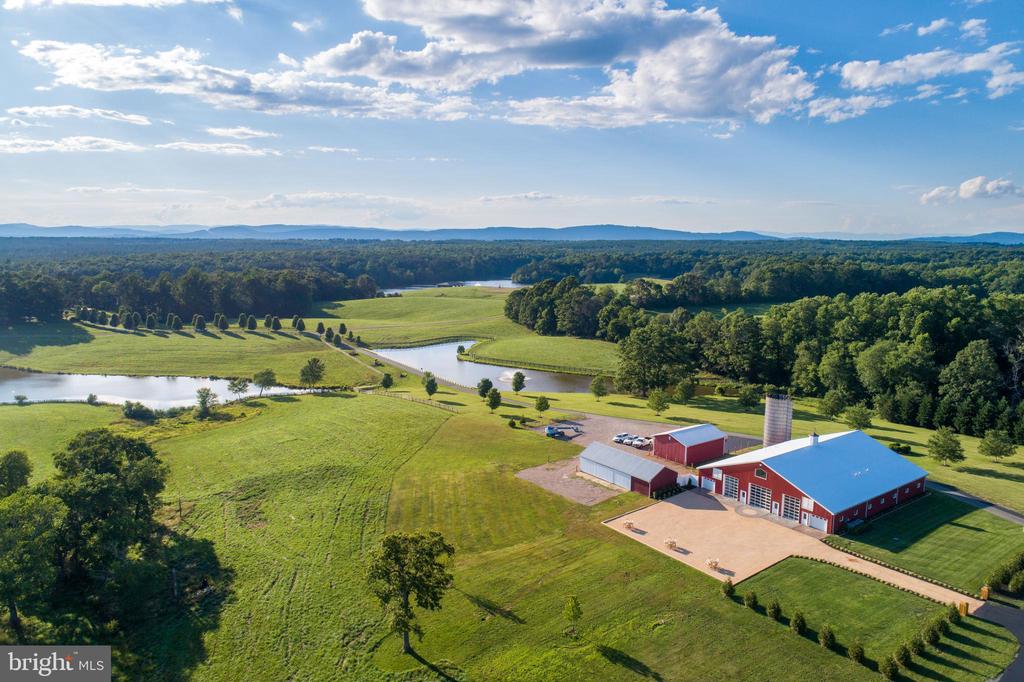 listing main picture