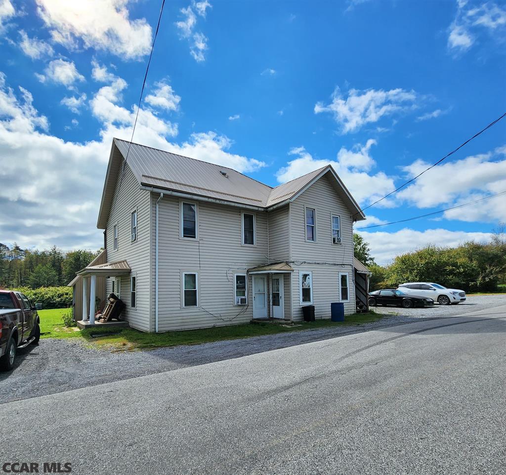 listing main picture
