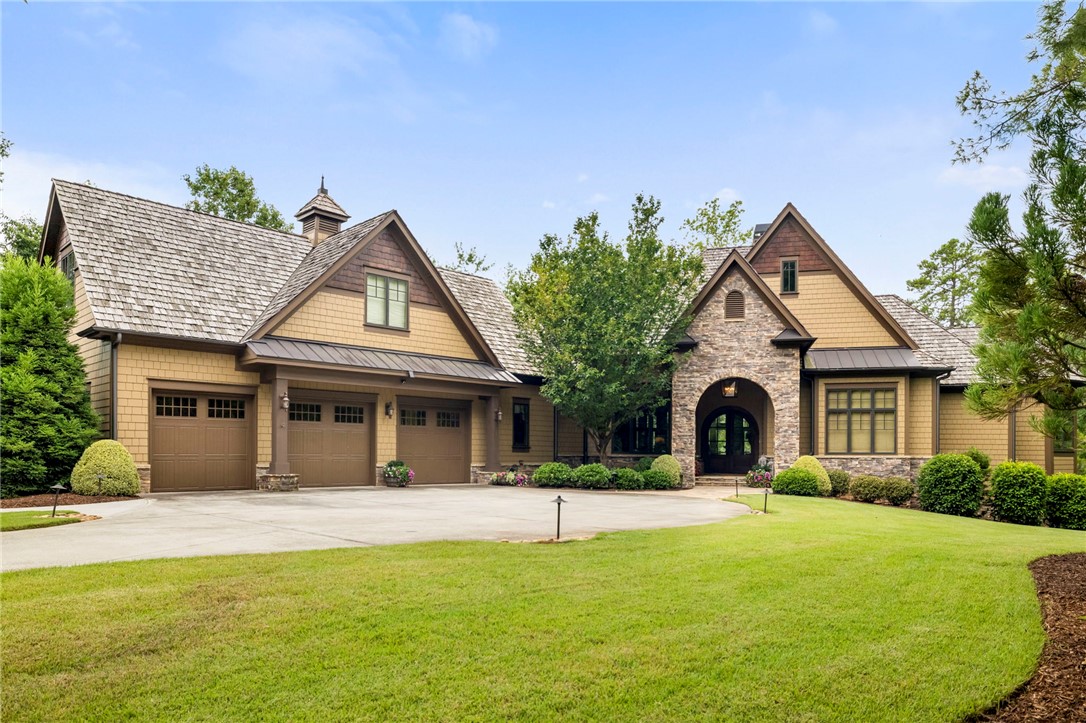 listing main picture