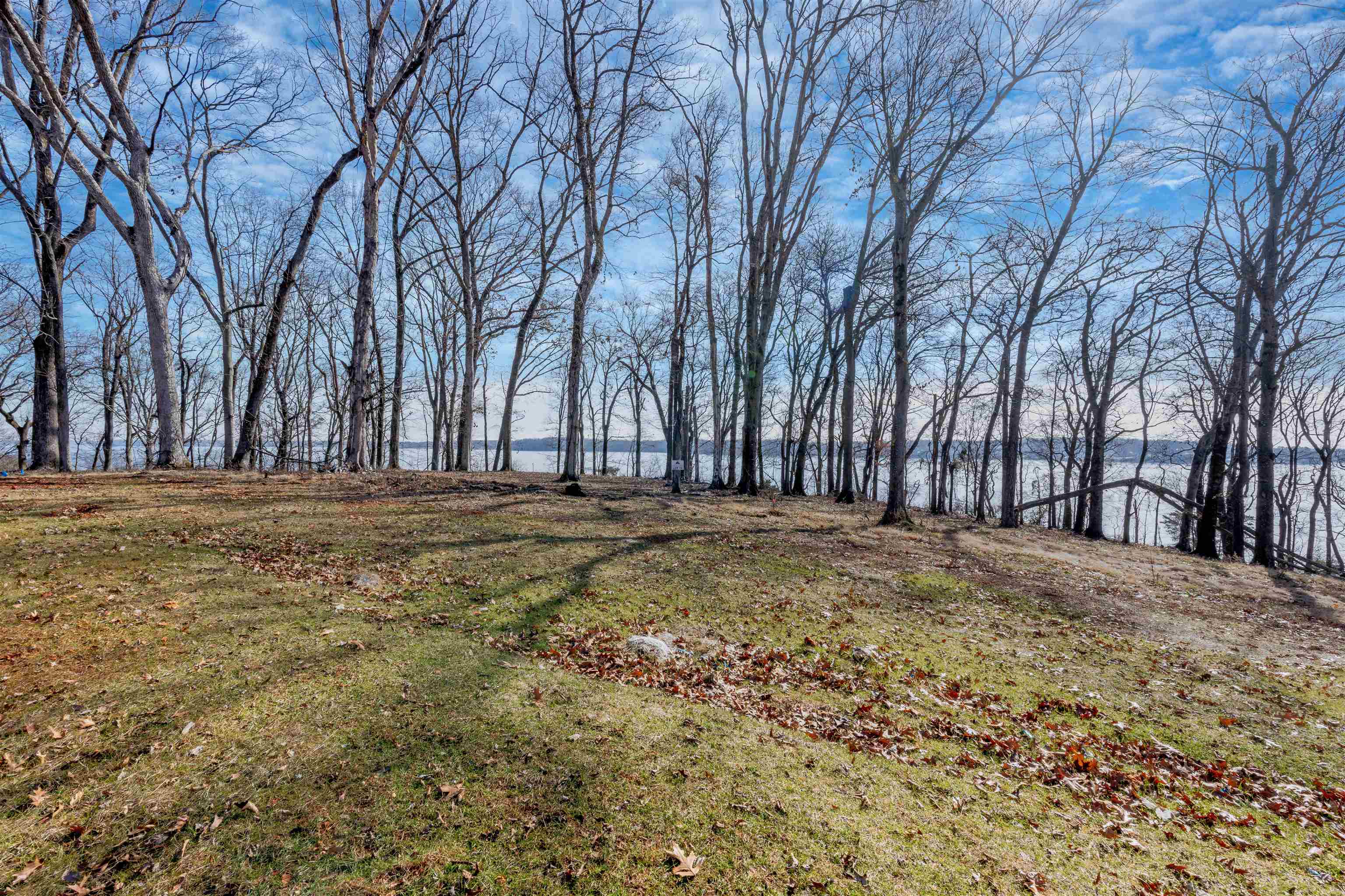 listing main picture