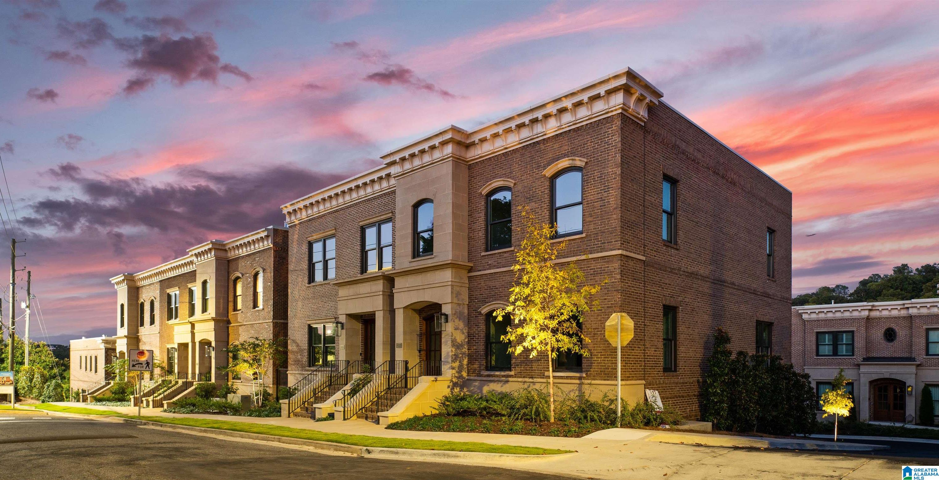 listing main picture