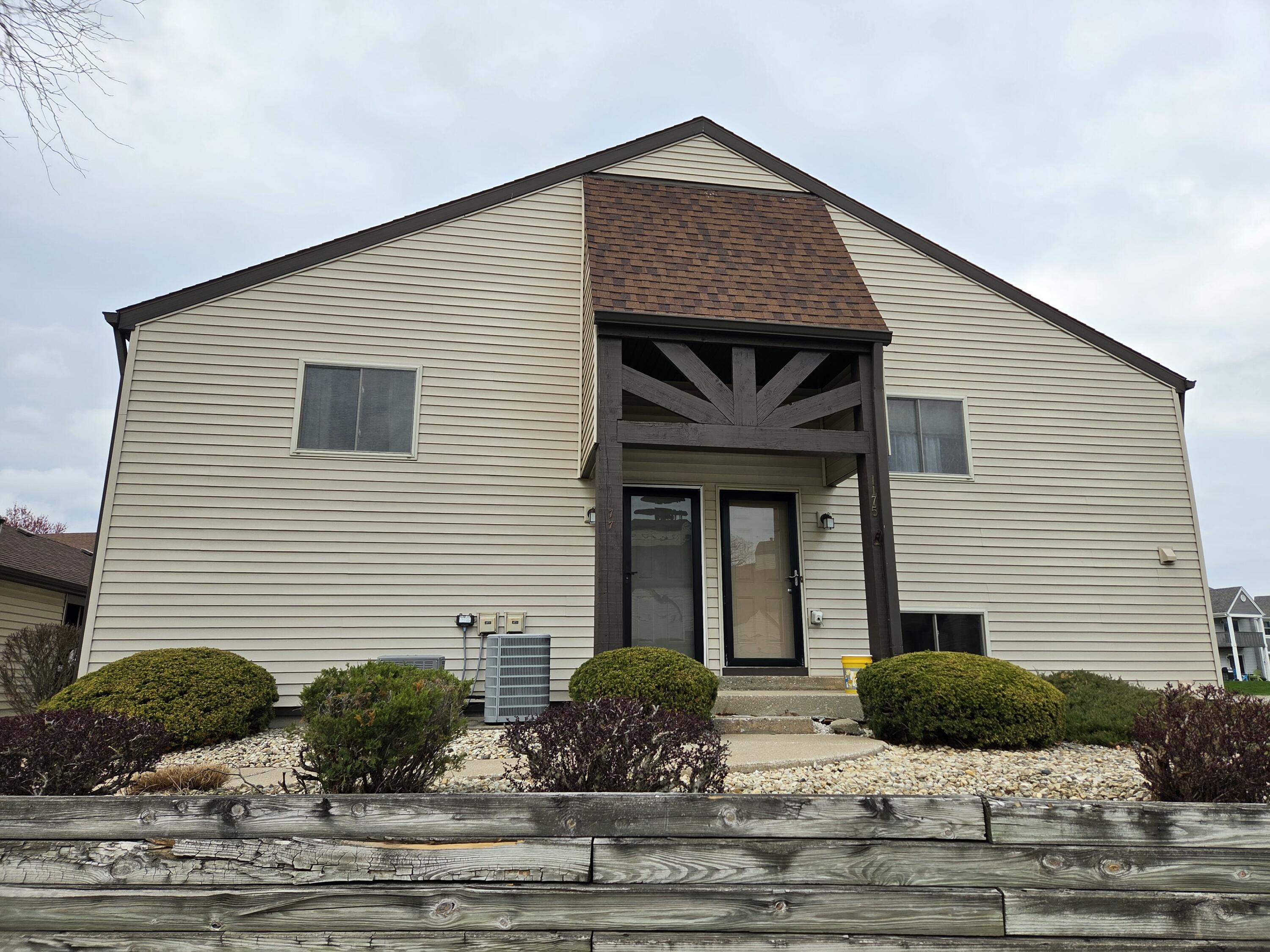 listing main picture