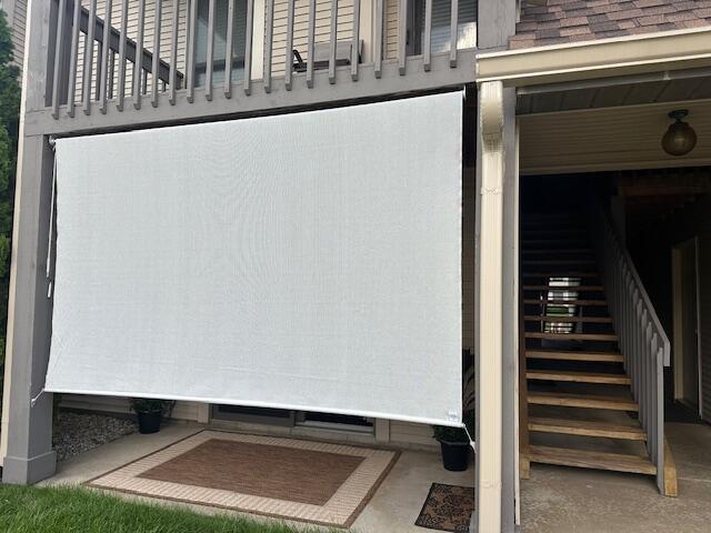 listing main picture