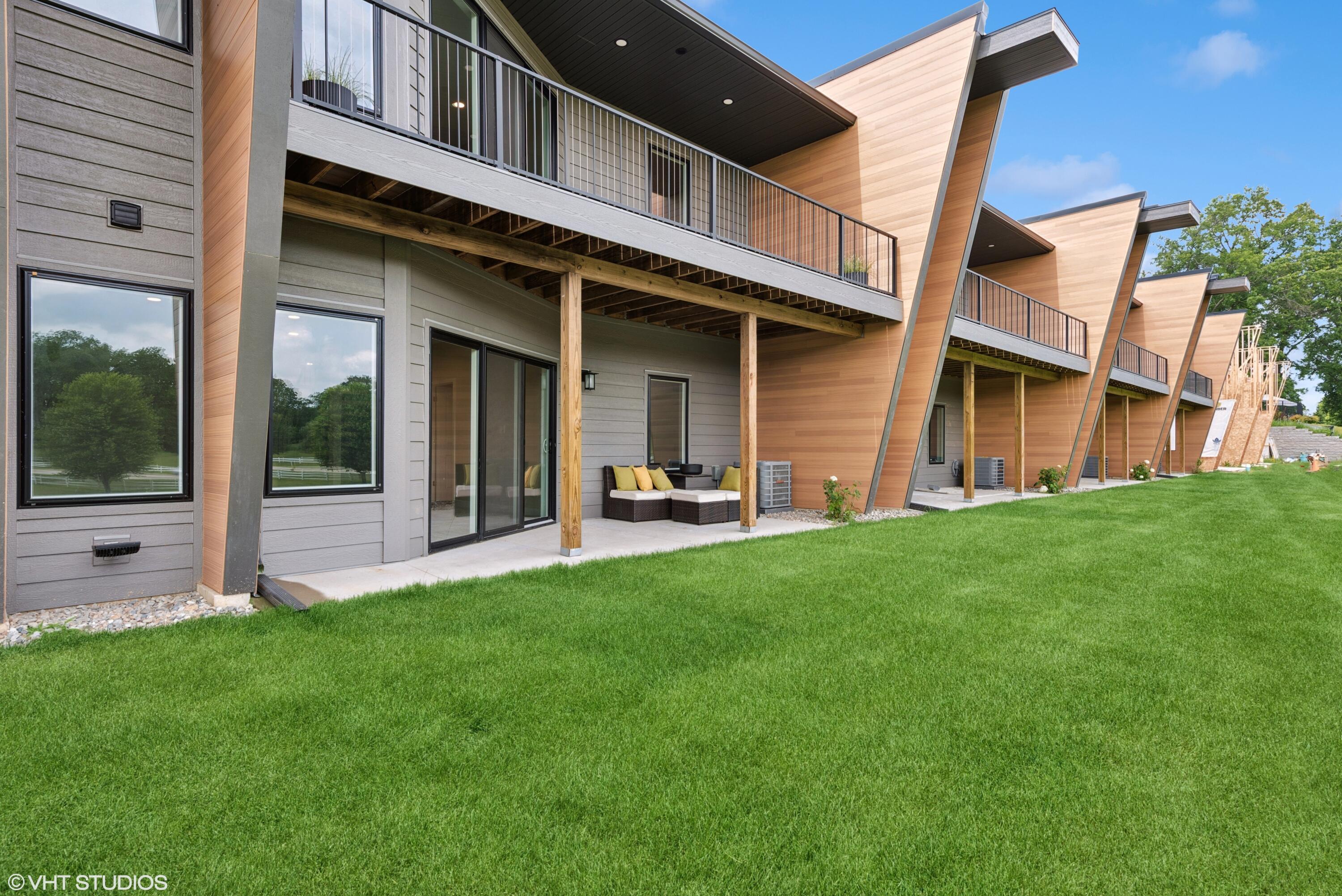 listing main picture