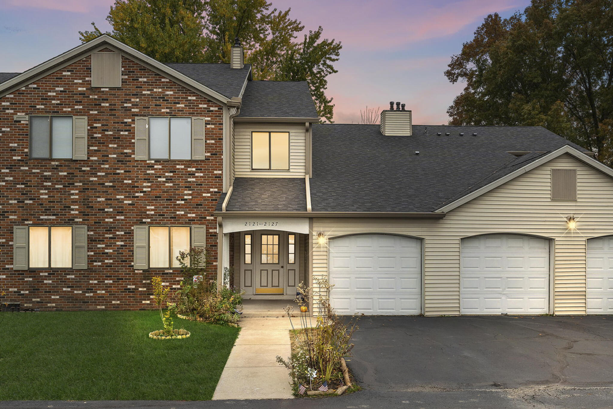 listing main picture